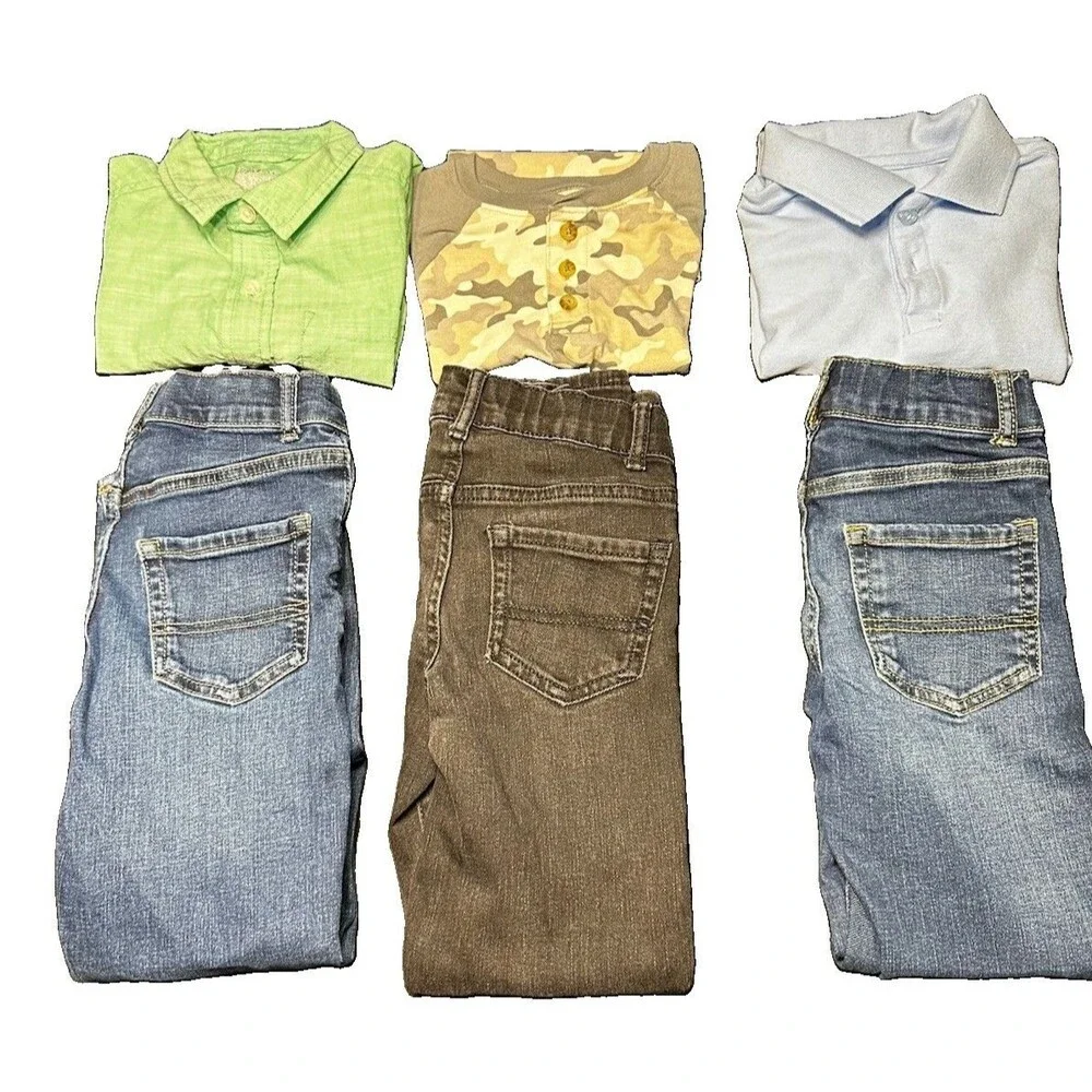 Boys 16-Piece Outfit Bundle Sz Small 6/7
